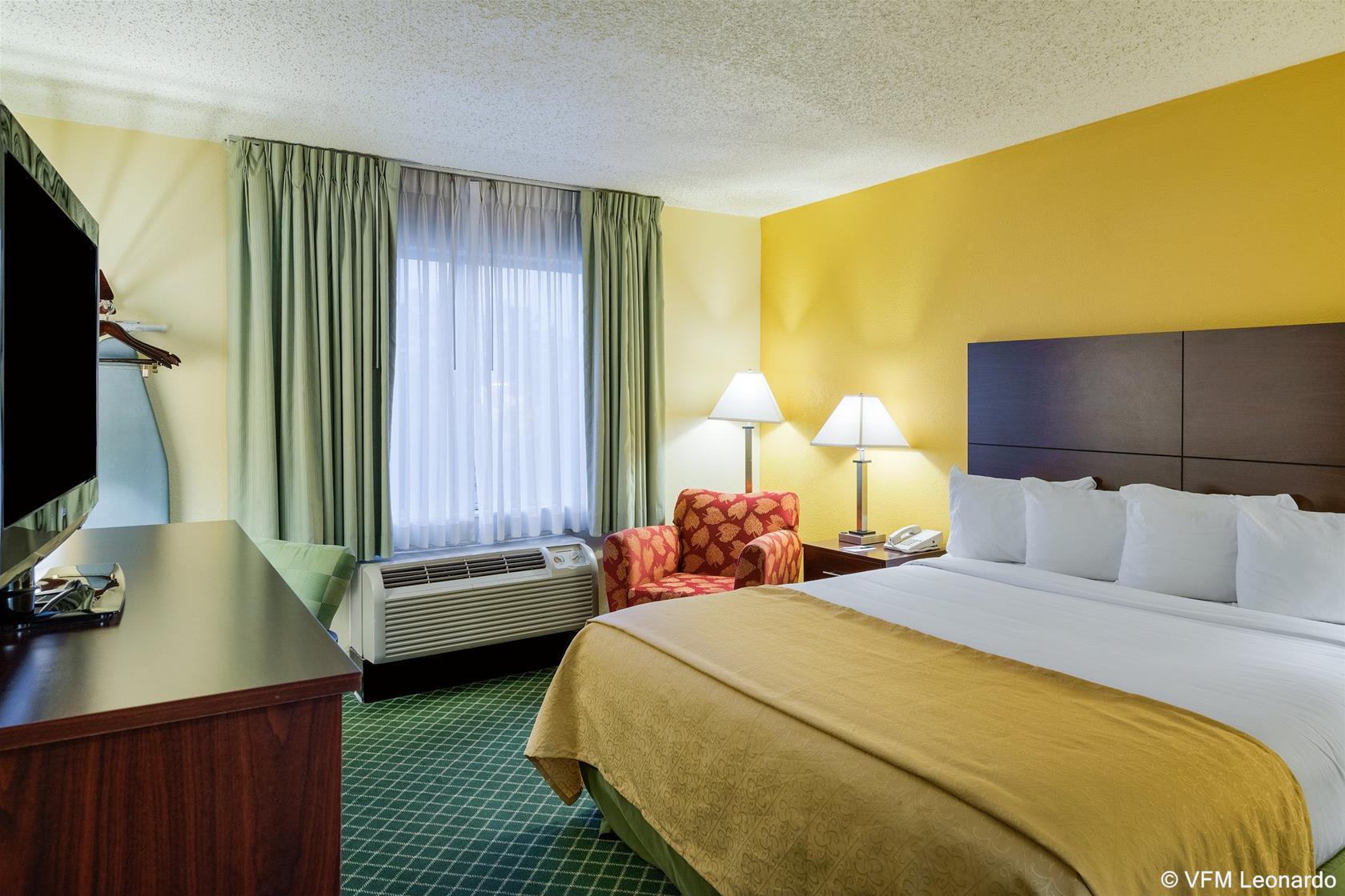 Quality Inn Нюарк Екстериор снимка